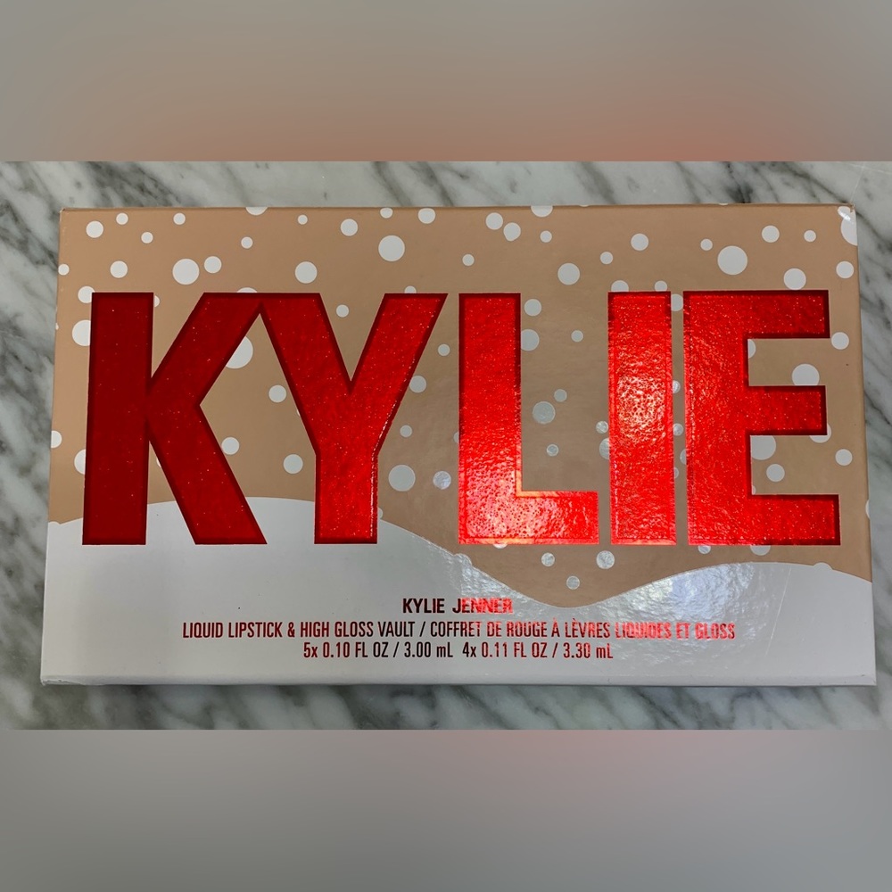 Kylie Jenner, Holiday Collection Liquid Lipstick & High Gloss Vault